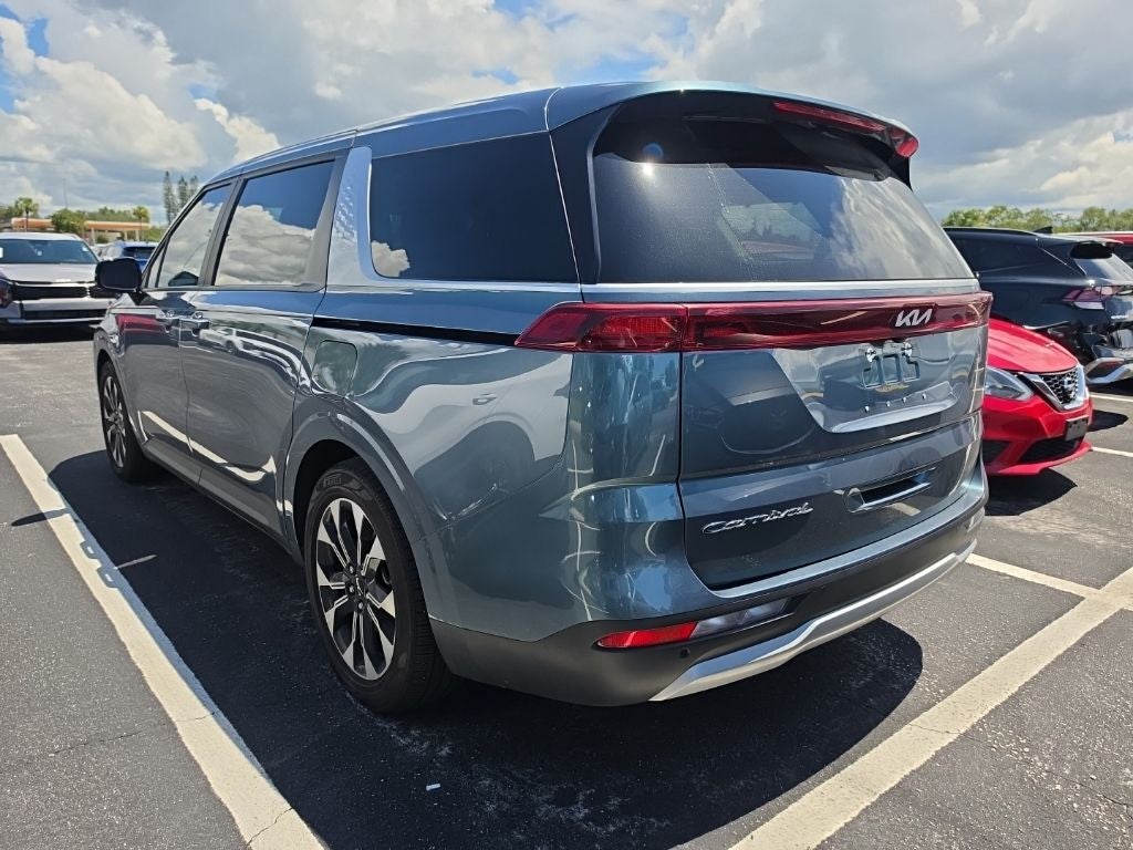 2022 Kia Carnival EX