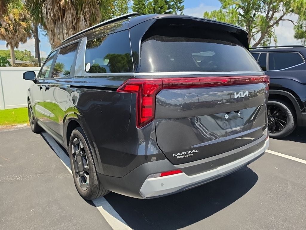 2025 Kia Carnival EX