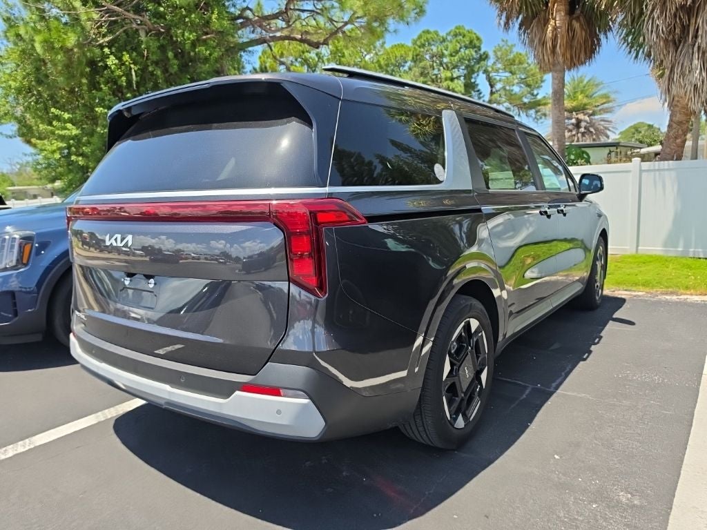 2025 Kia Carnival EX