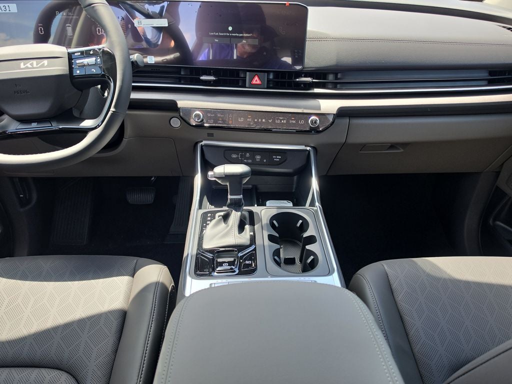 2027 Kia Carnival EX