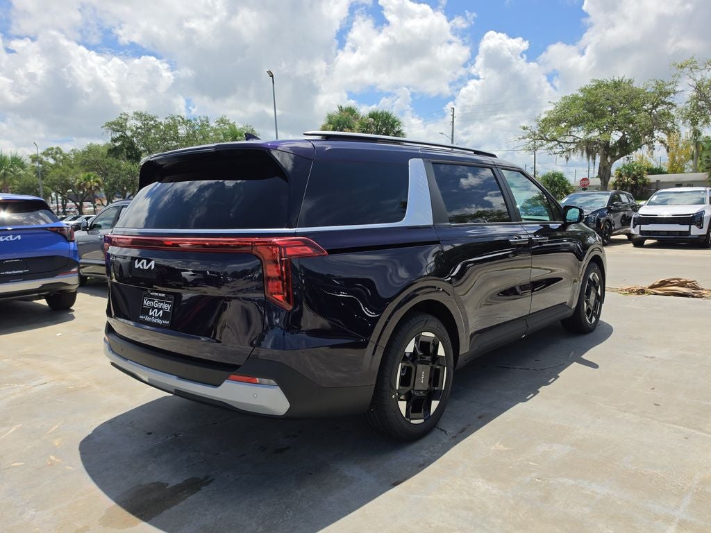 2027 Kia Carnival EX