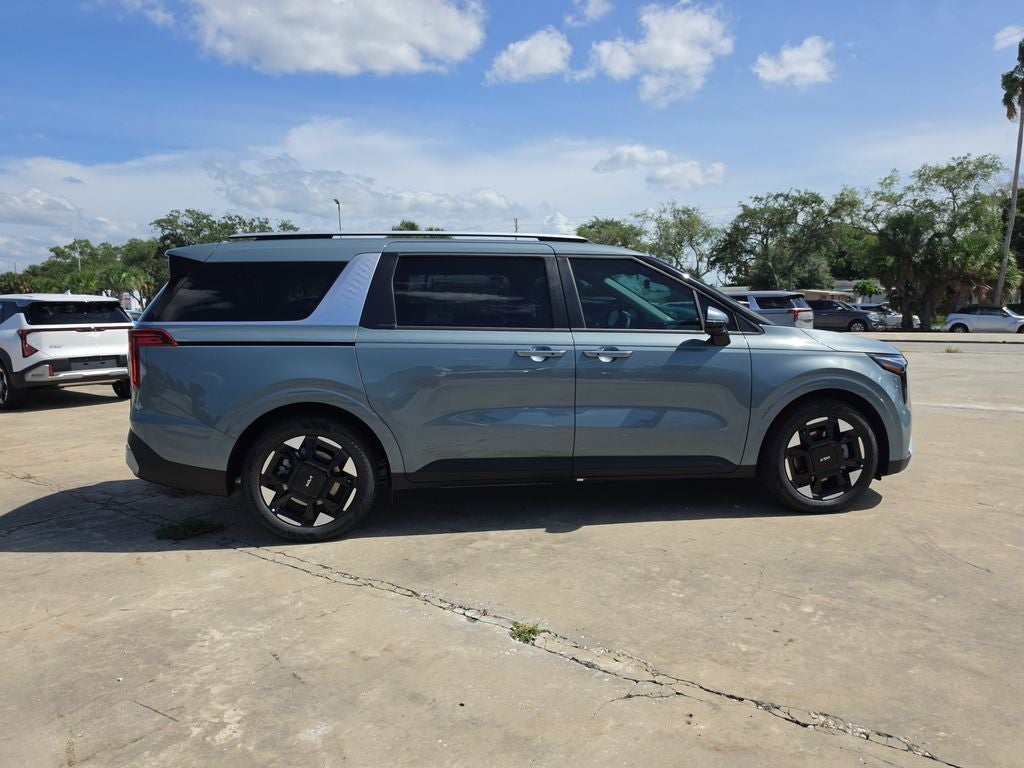 2027 Kia Carnival EX
