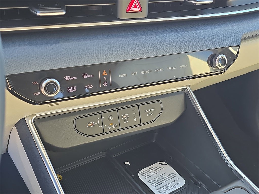 2026 Kia Carnival EX