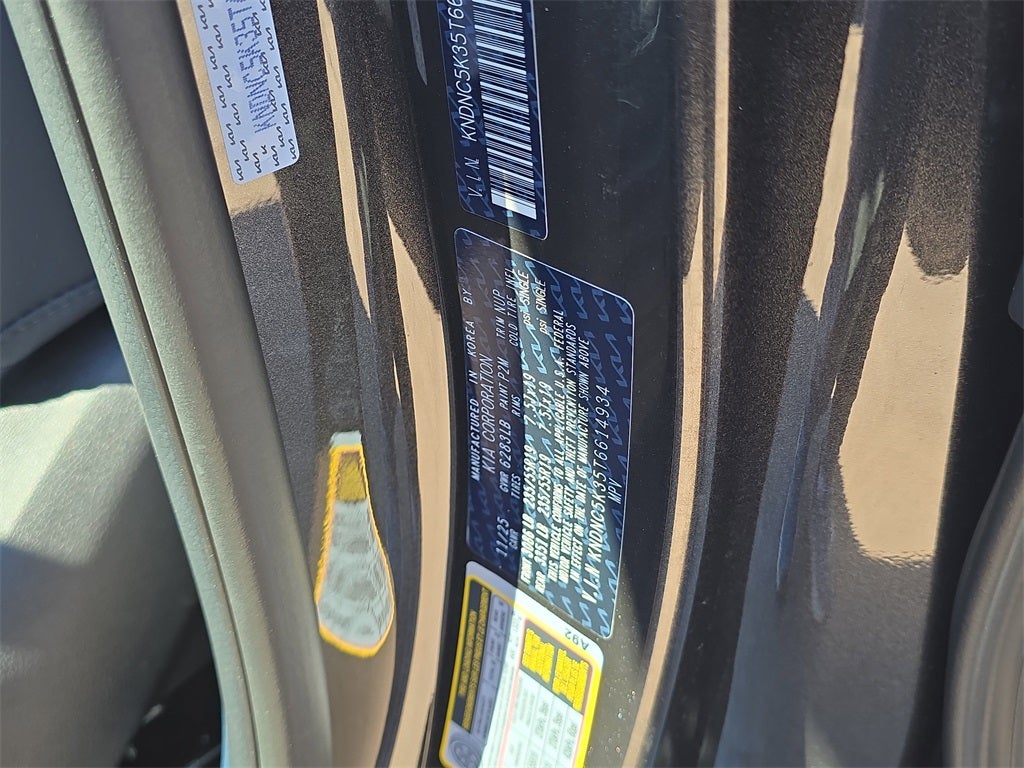 2026 Kia Carnival EX