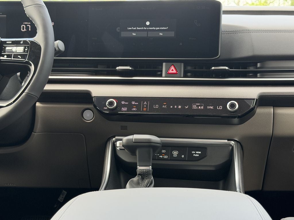 2027 Kia Carnival EX