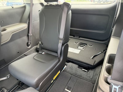 2027 Kia Carnival EX