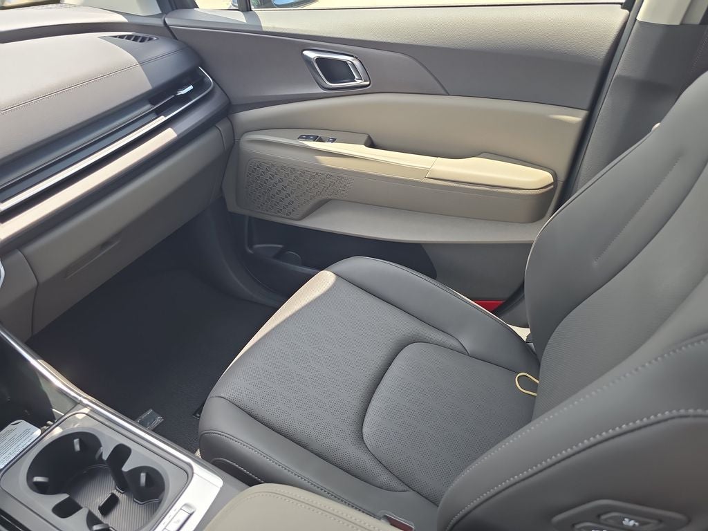 2027 Kia Carnival EX