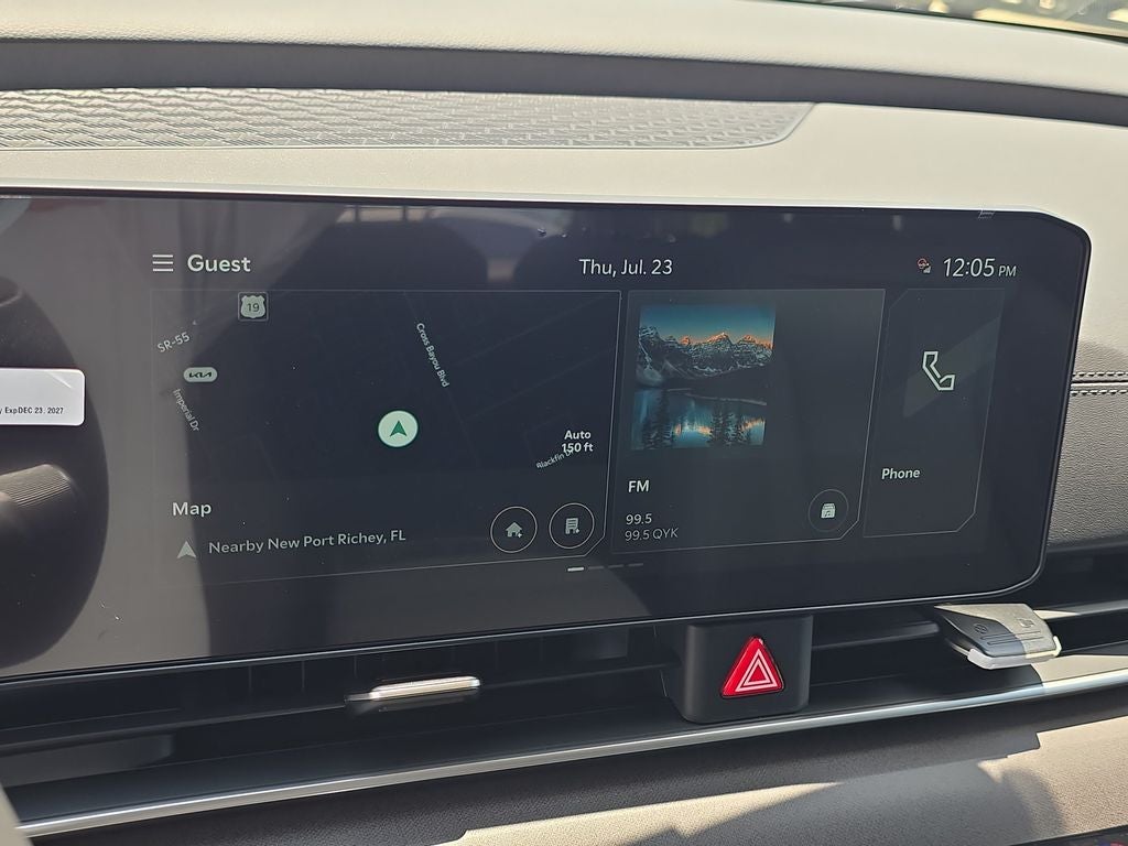 2027 Kia Carnival EX