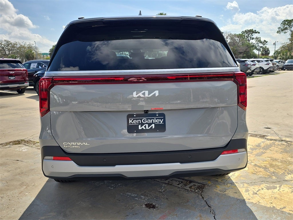 2026 Kia Carnival EX