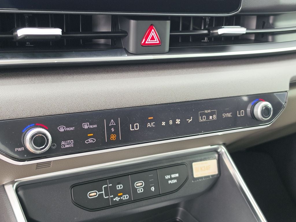 2026 Kia Carnival EX