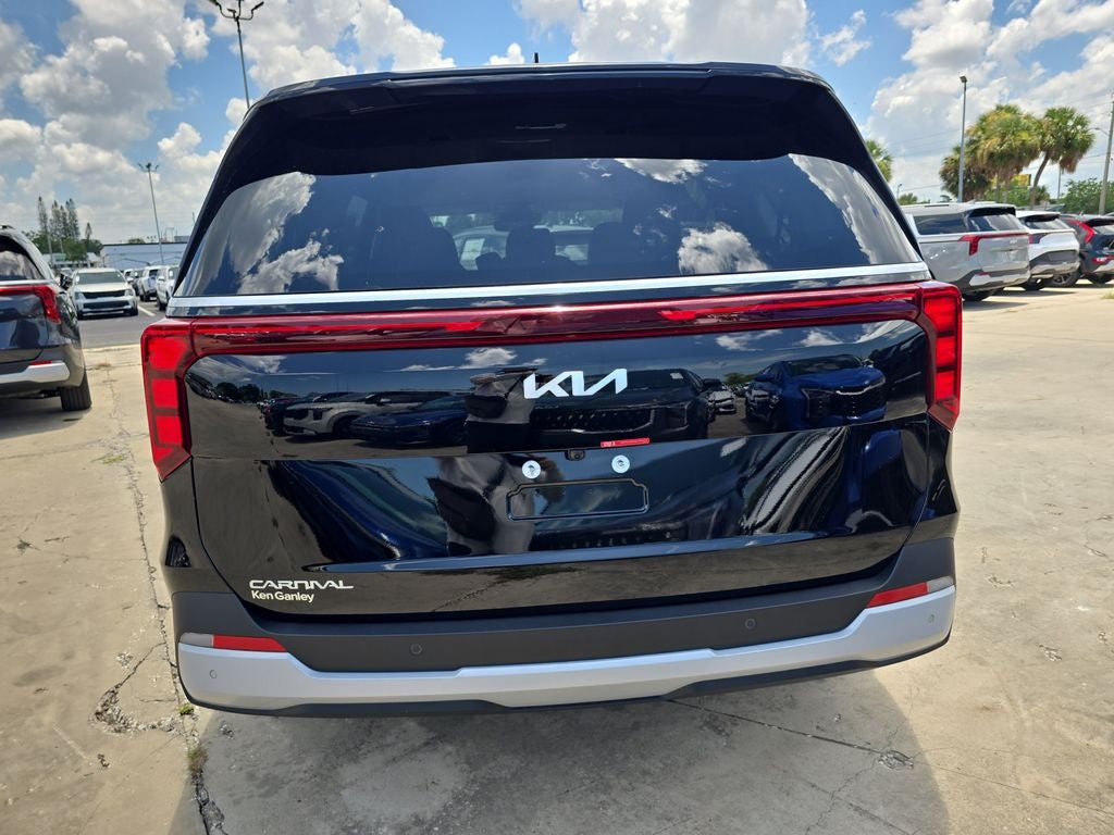 2026 Kia Carnival EX