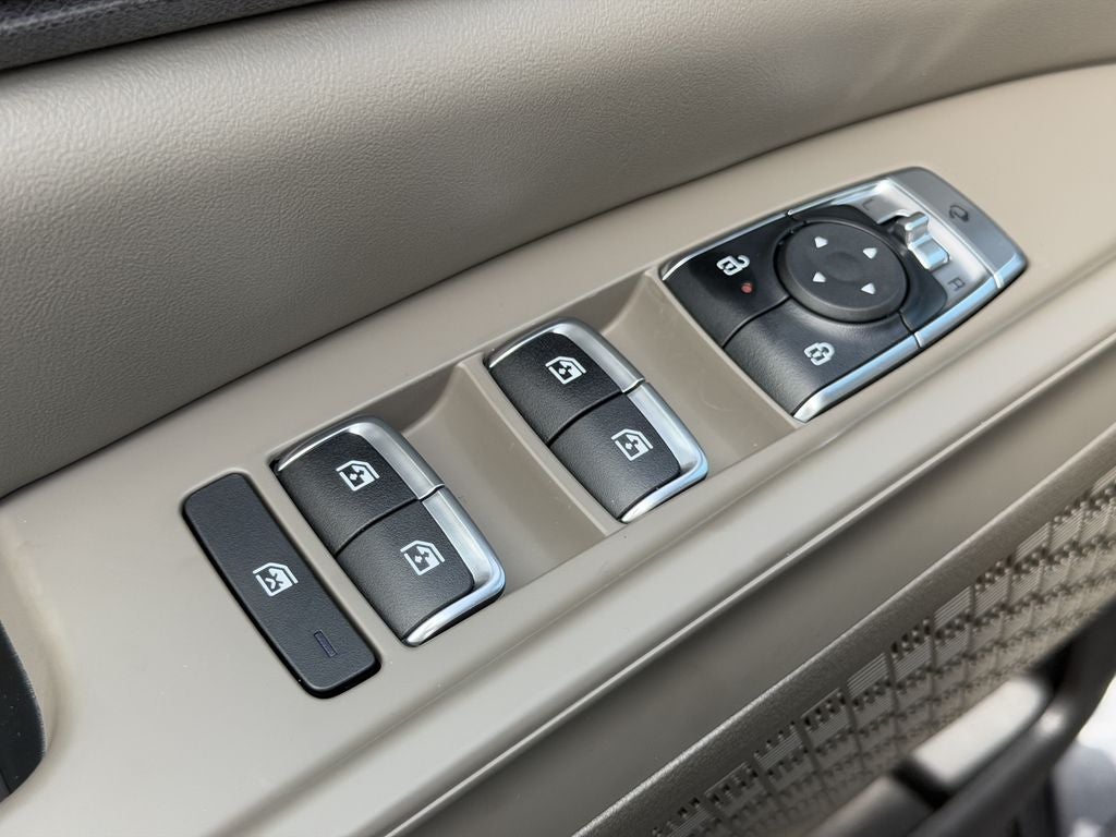 2027 Kia Carnival EX