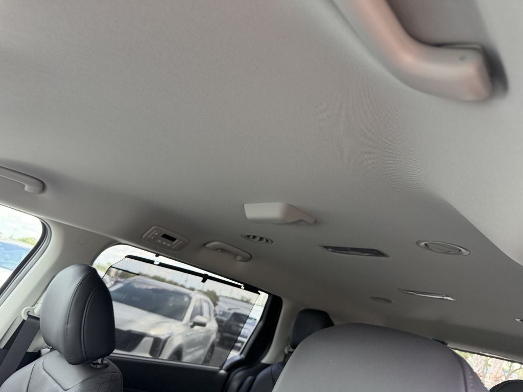 2027 Kia Carnival EX