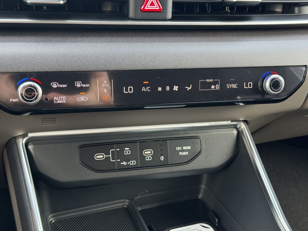 2027 Kia Carnival EX