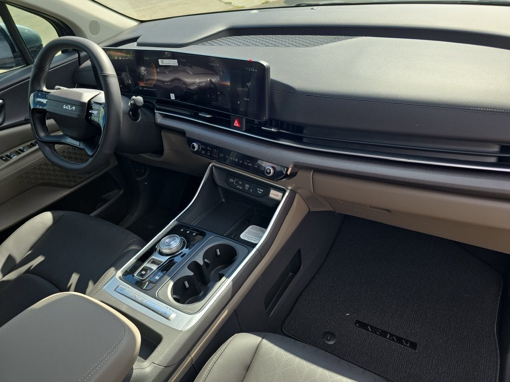 2027 Kia Carnival Hybrid EX