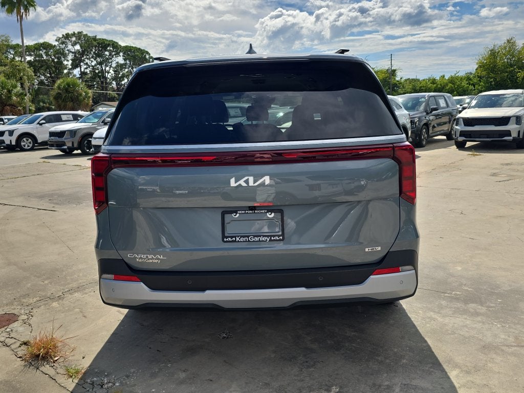2027 Kia Carnival Hybrid EX
