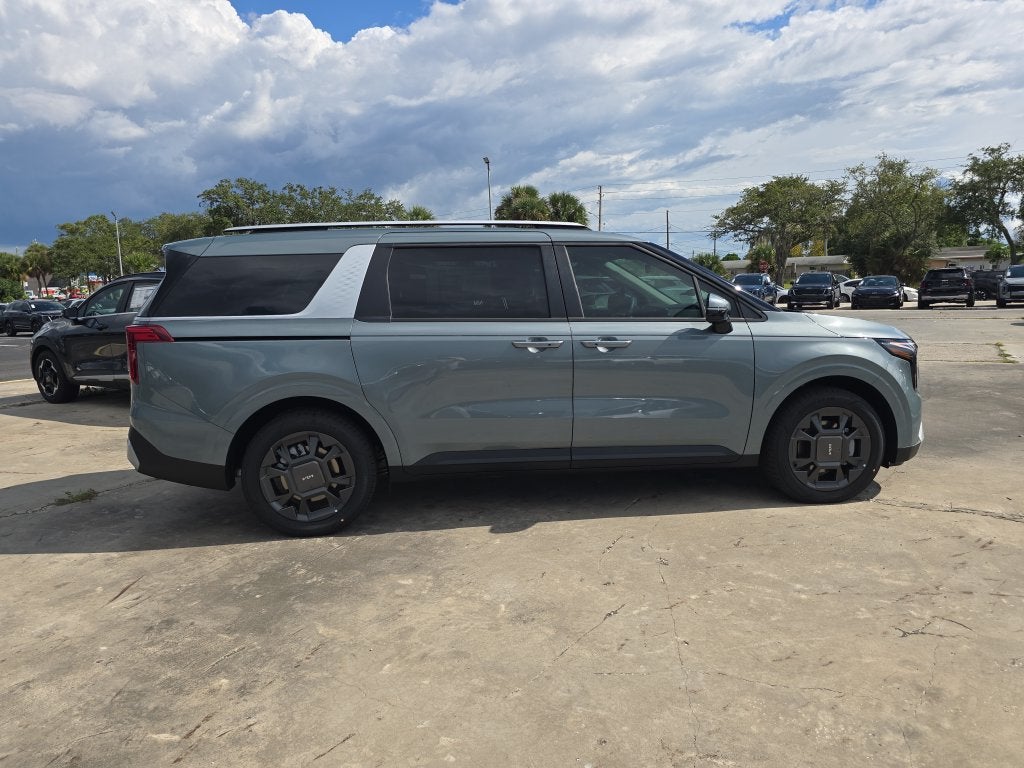 2027 Kia Carnival Hybrid EX
