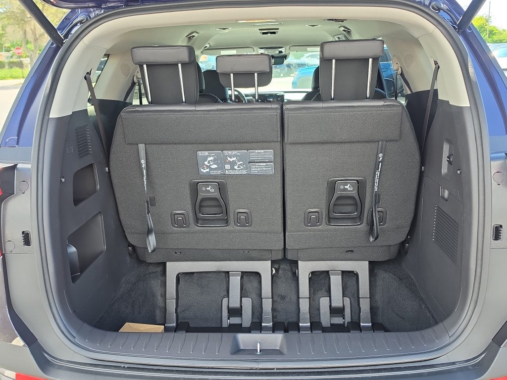 2027 Kia Carnival Hybrid EX