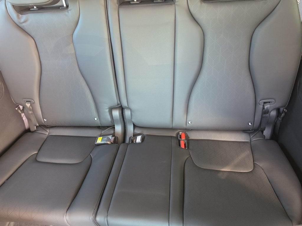 2027 Kia Carnival Hybrid EX