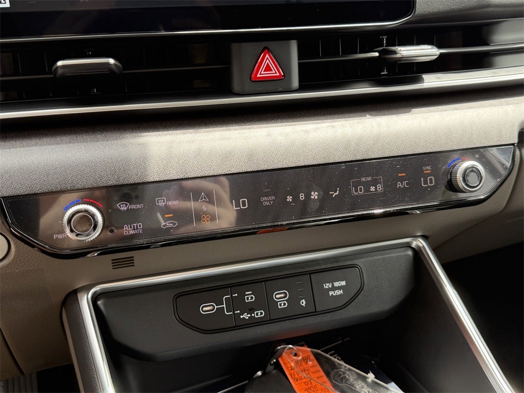 2026 Kia Carnival Hybrid EX