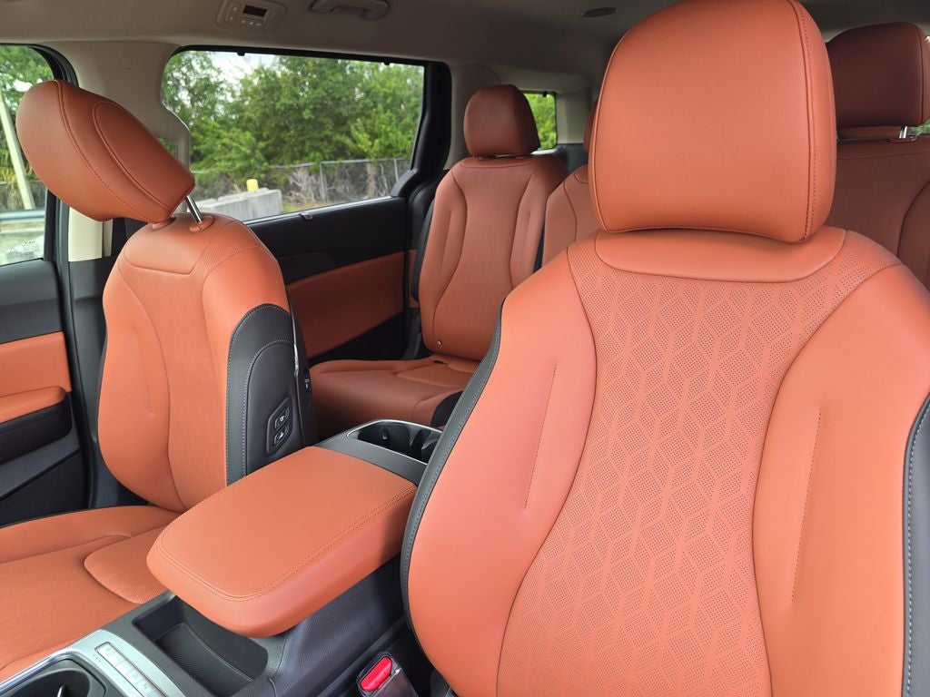 2026 Kia Carnival Hybrid EX