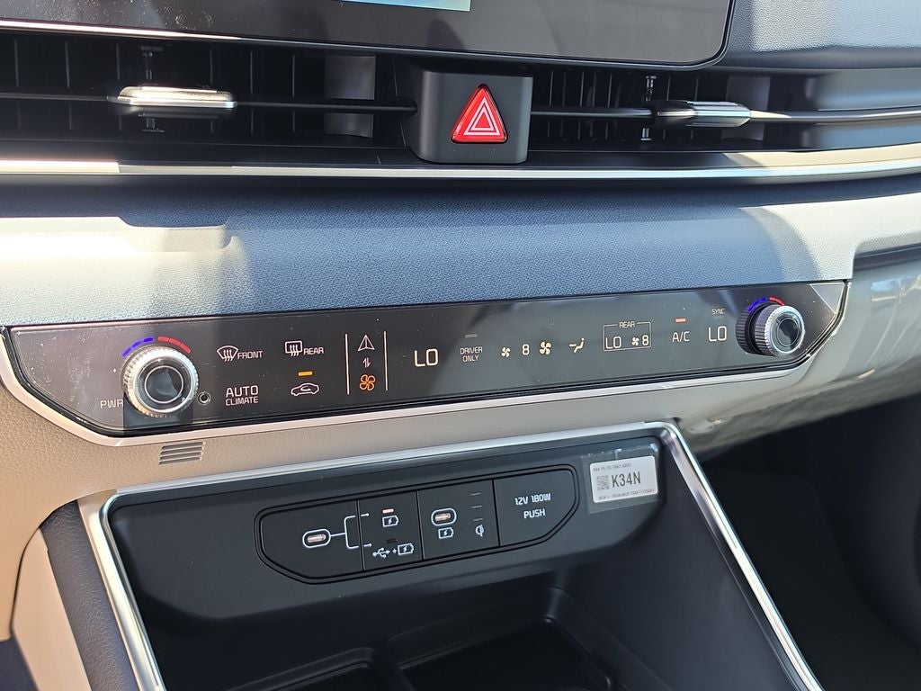 2026 Kia Carnival Hybrid EX