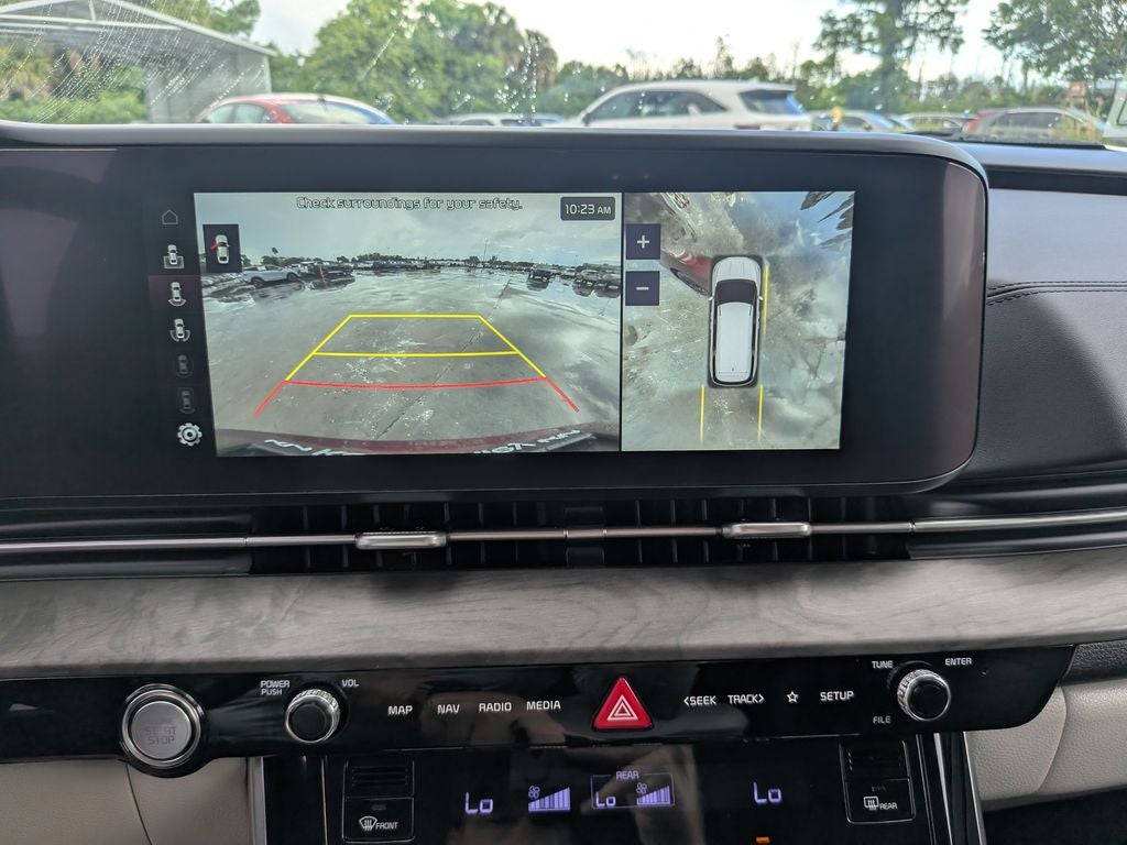 2024 Kia Carnival SX