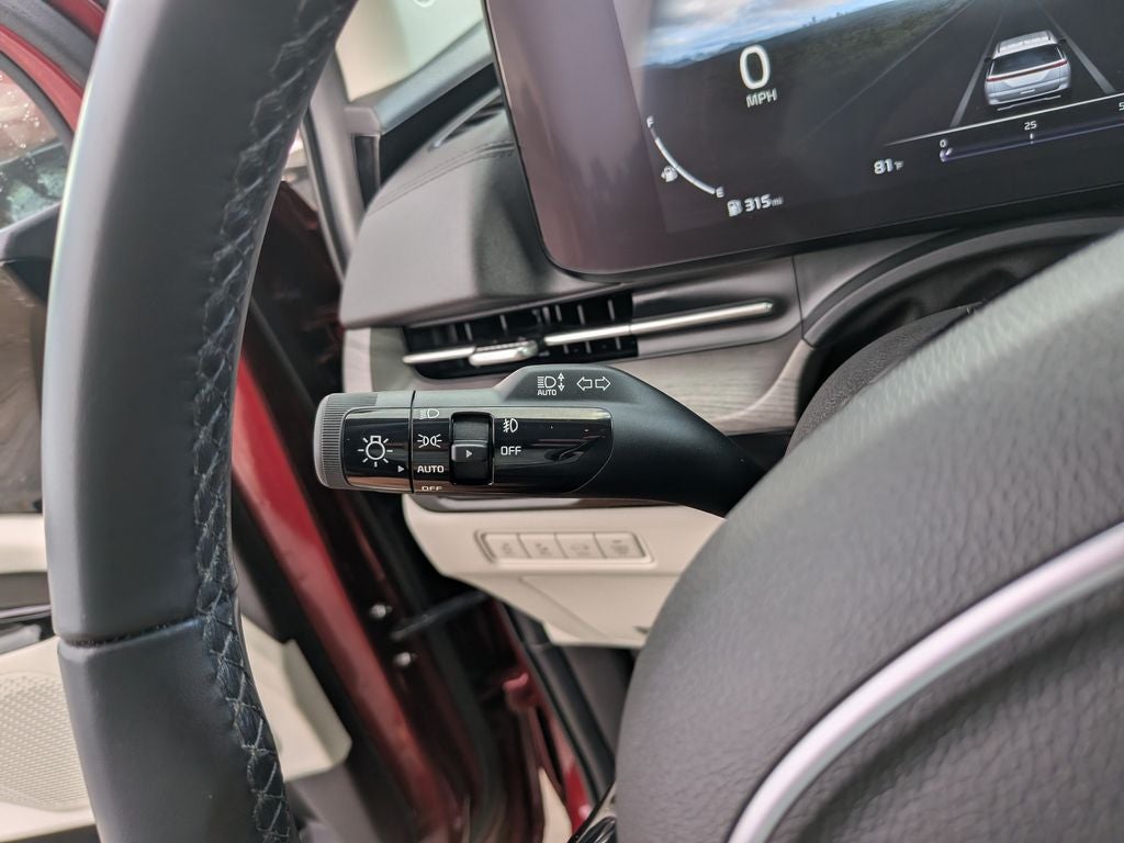 2024 Kia Carnival SX