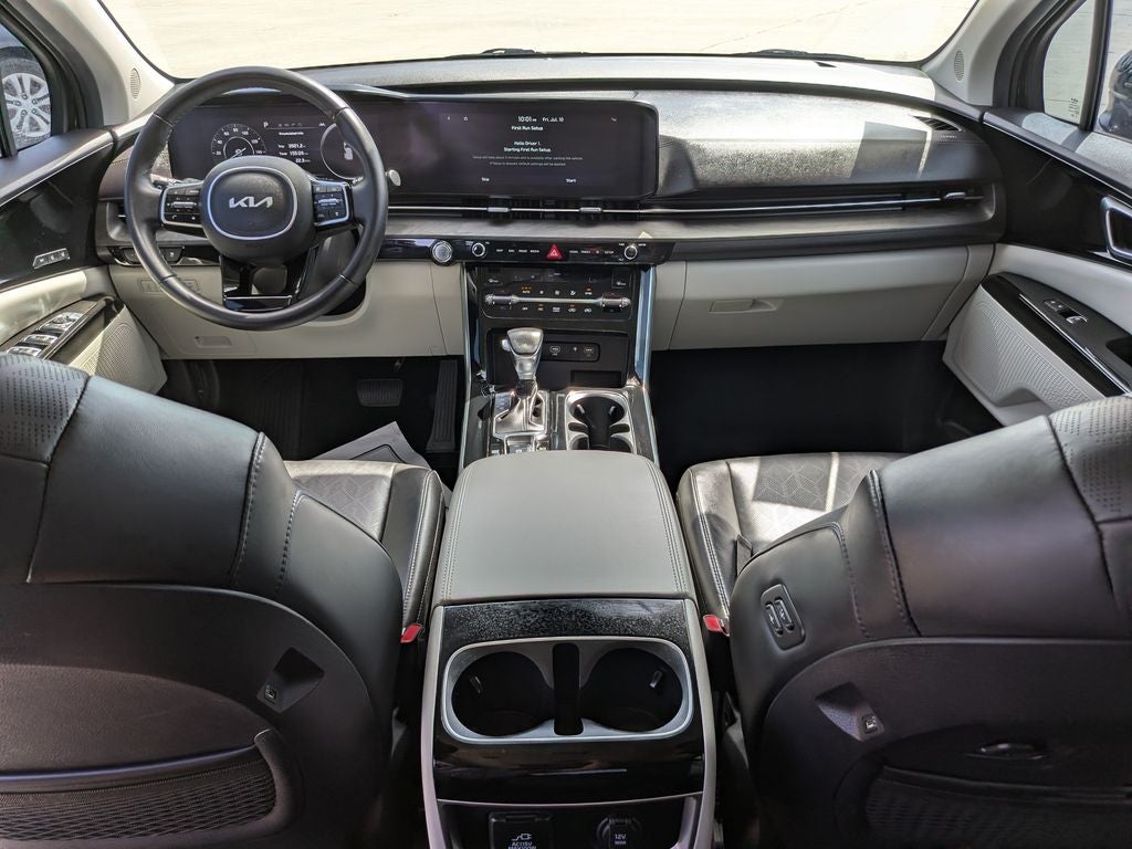 2023 Kia Carnival SX