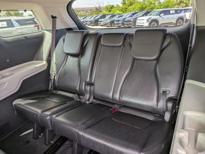 2023 Kia Carnival SX