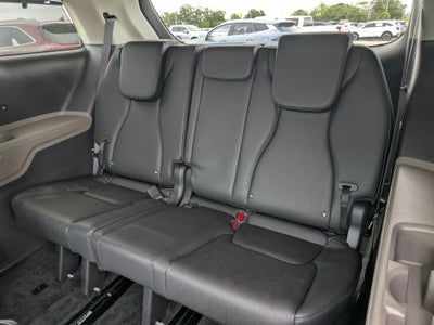 2025 Kia Carnival SX