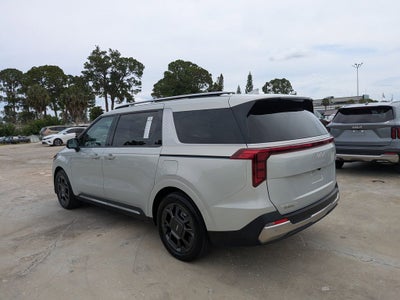 2025 Kia Carnival SX