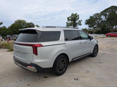 2025 Kia Carnival SX