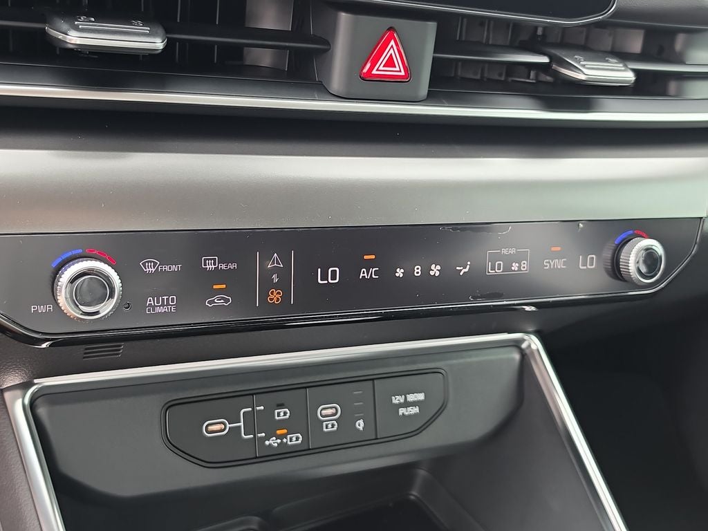 2026 Kia Carnival SX
