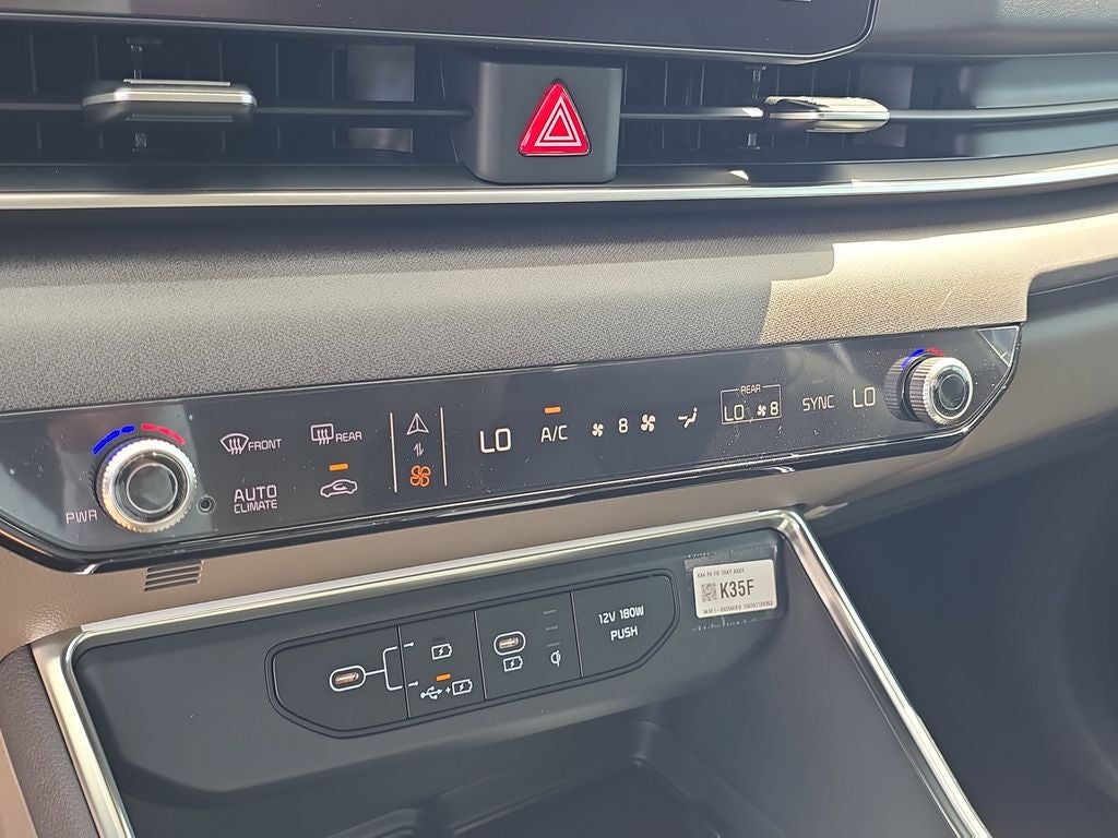 2026 Kia Carnival SX