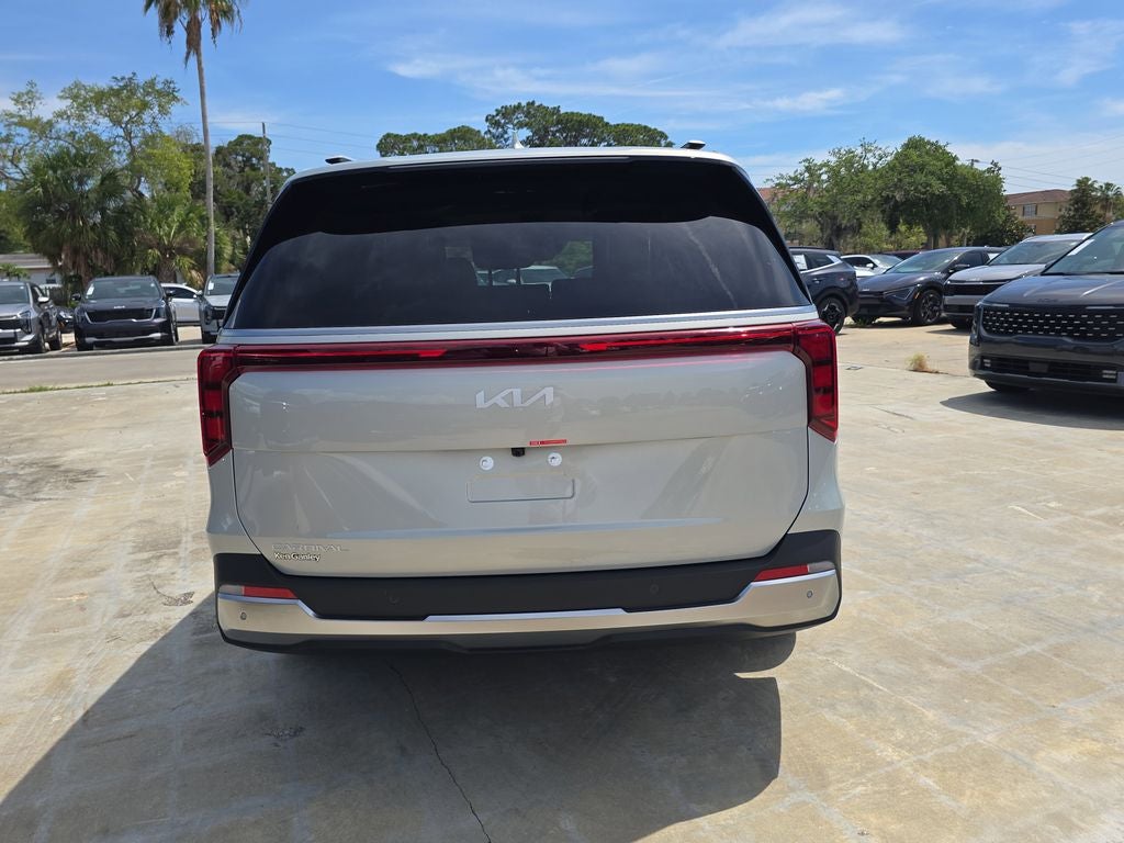 2026 Kia Carnival SX