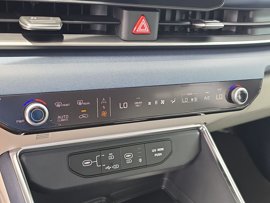2026 Kia Carnival Hybrid SX