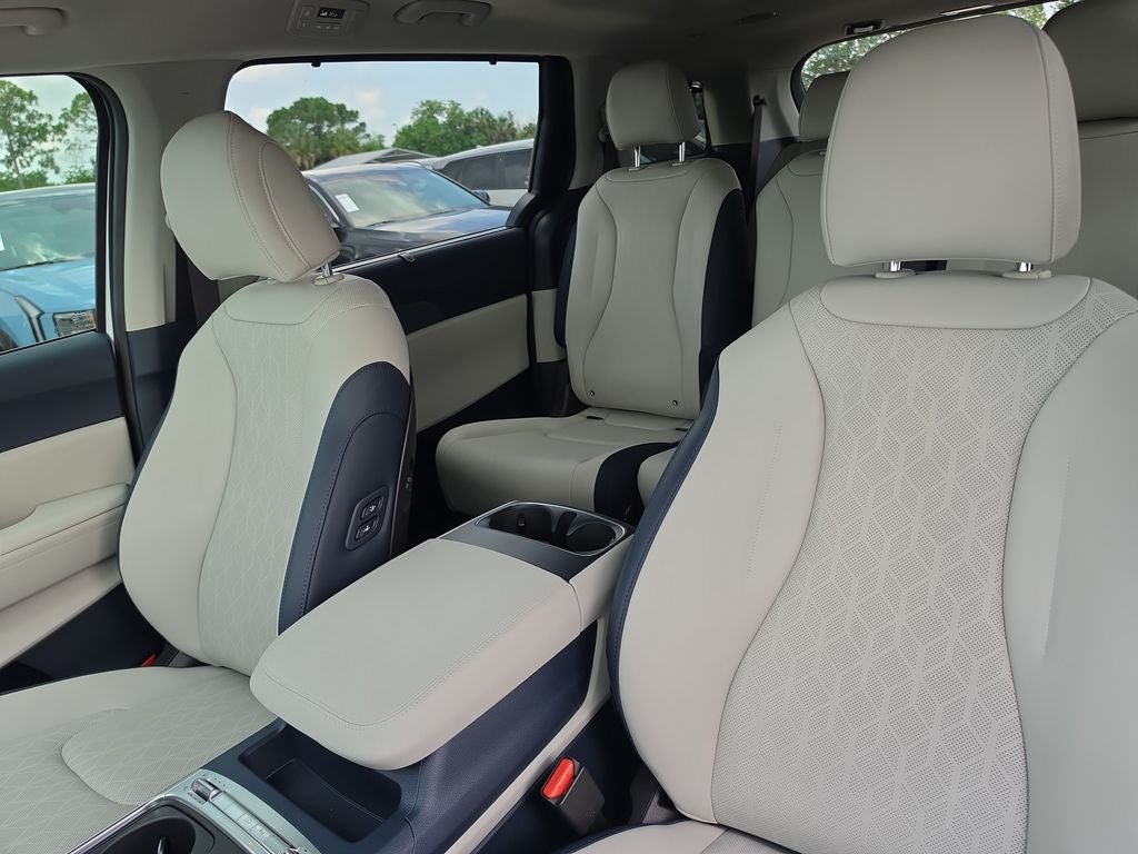 2026 Kia Carnival Hybrid SX