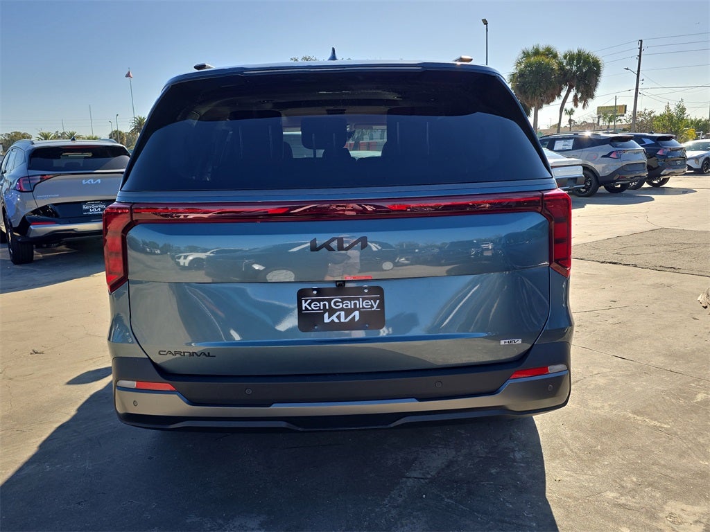2026 Kia Carnival Hybrid SX