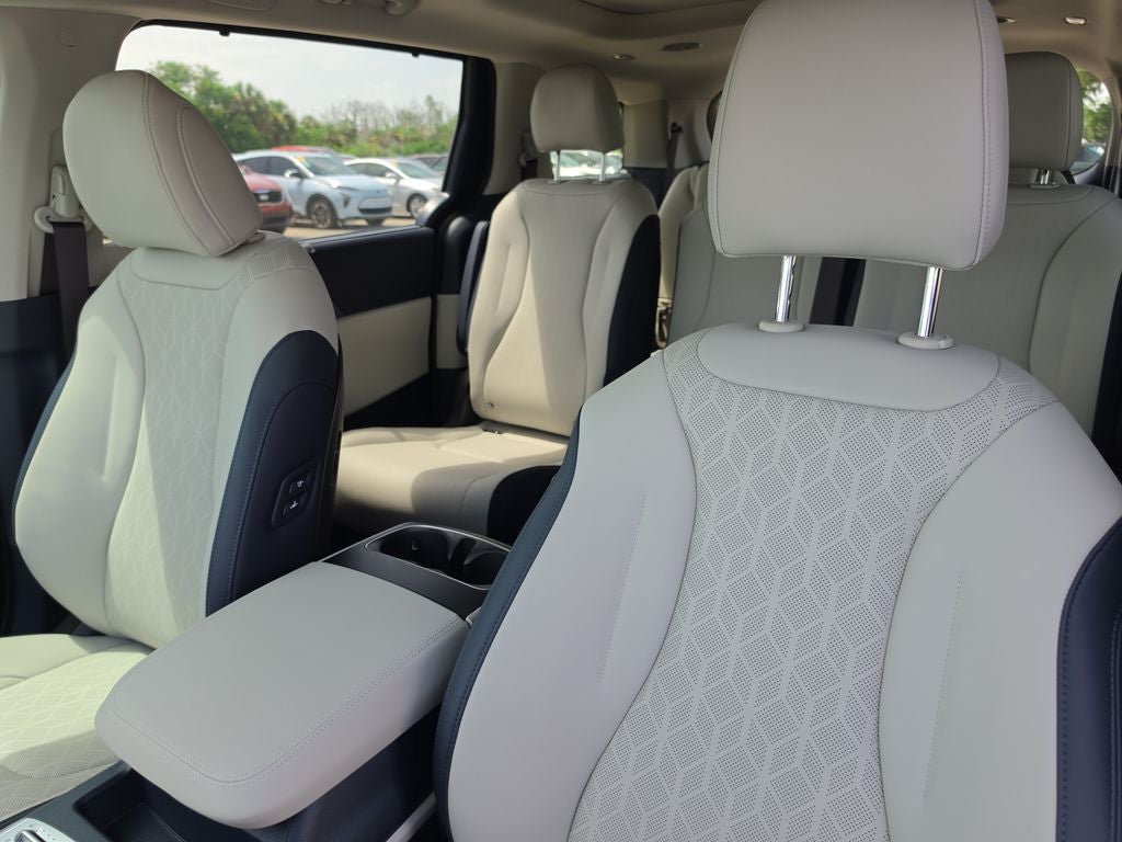 2026 Kia Carnival Hybrid SX
