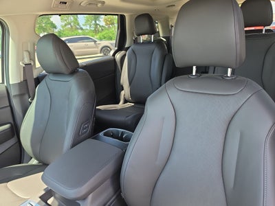 2027 Kia Carnival Hybrid SX