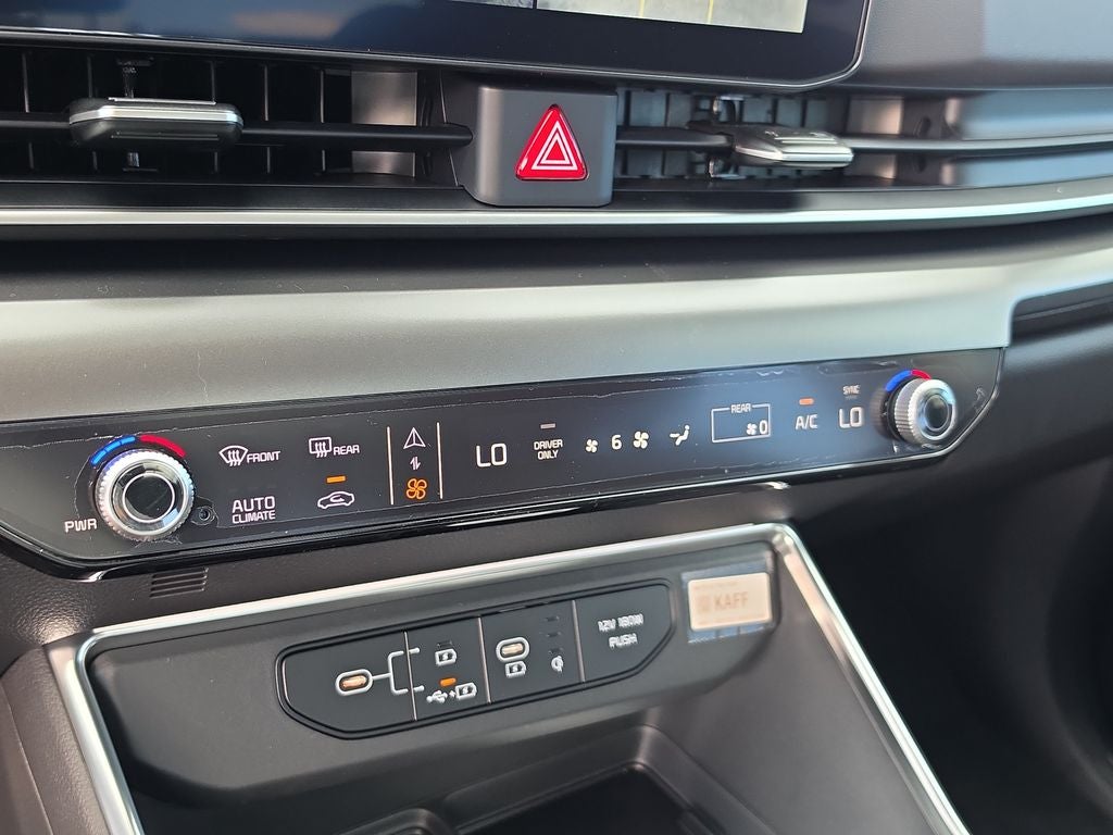 2027 Kia Carnival Hybrid SX