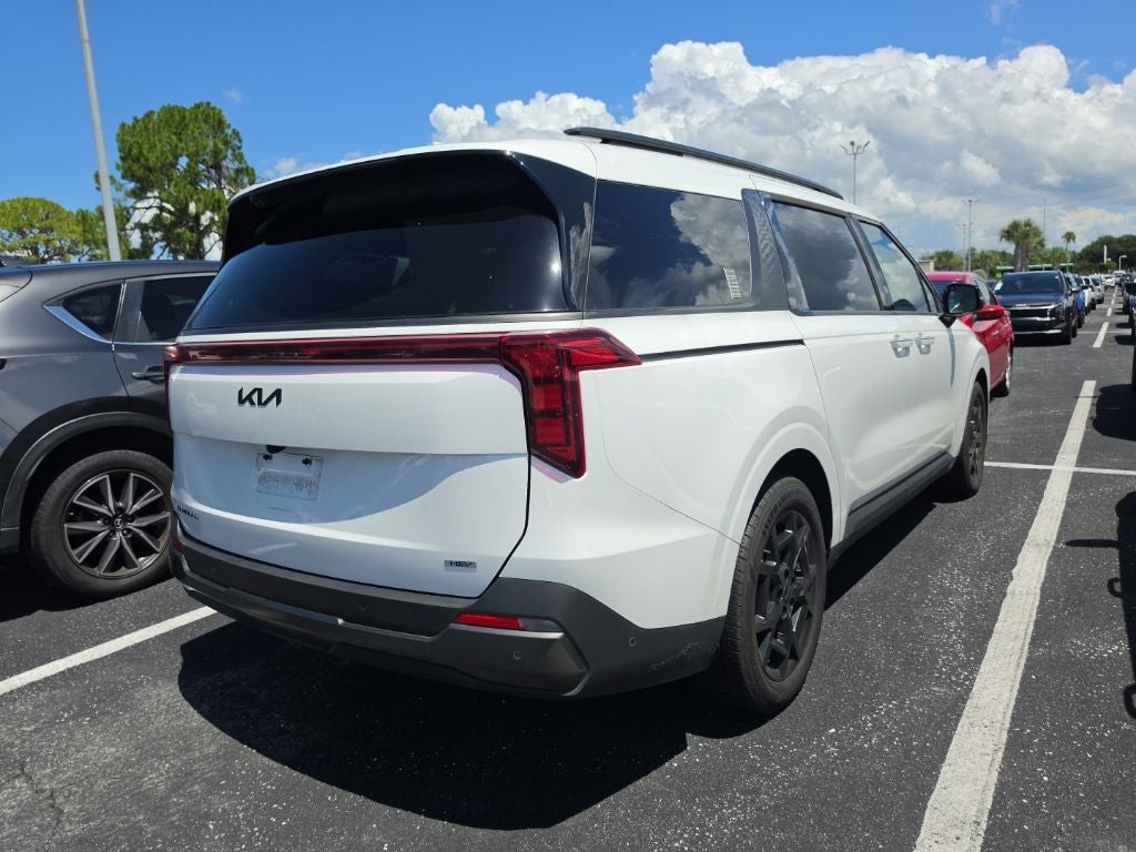2025 Kia Carnival Hybrid SX