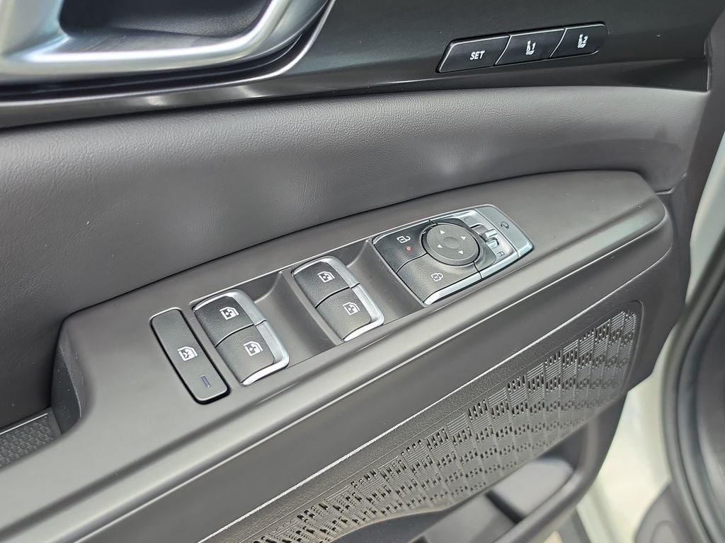 2027 Kia Carnival Hybrid SX