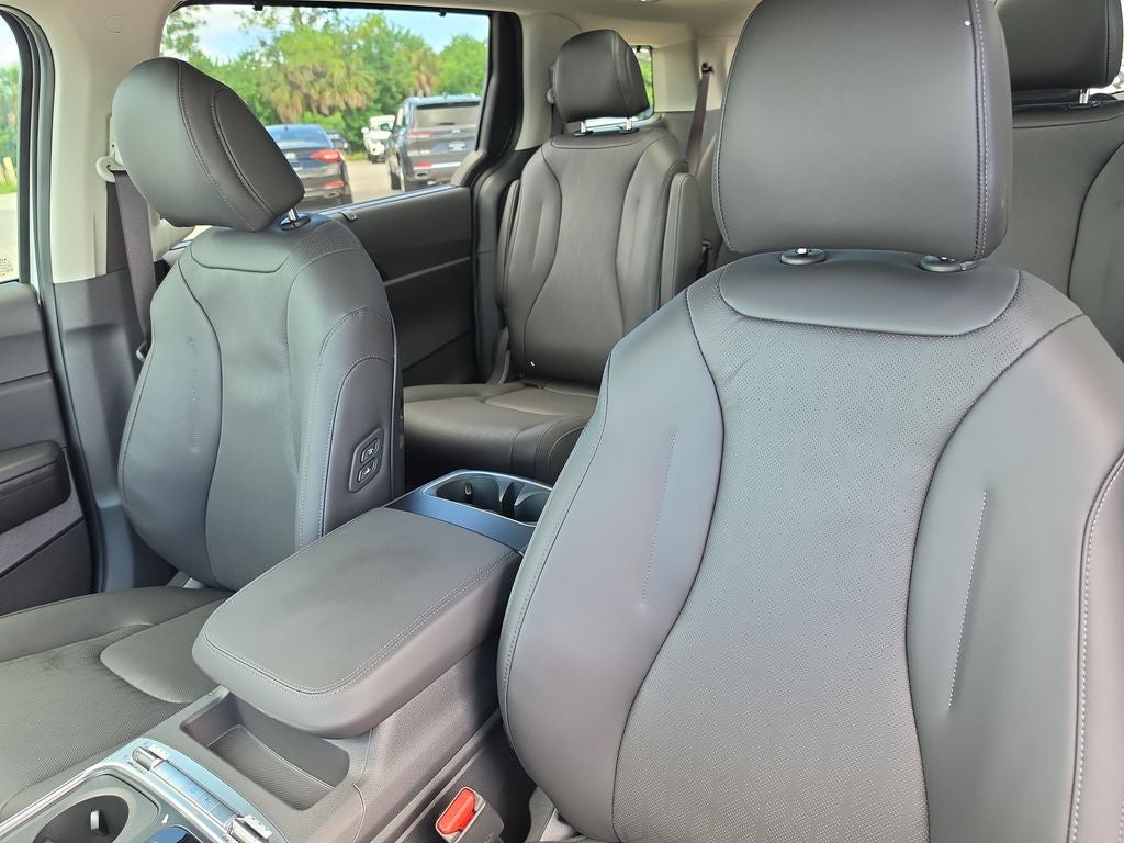 2027 Kia Carnival Hybrid SX