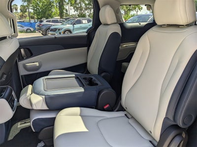 2026 Kia Carnival Hybrid SX