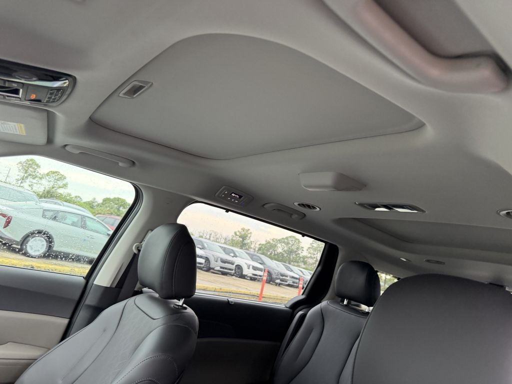 2026 Kia Carnival Hybrid SX