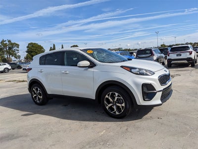 2022 Kia Sportage LX