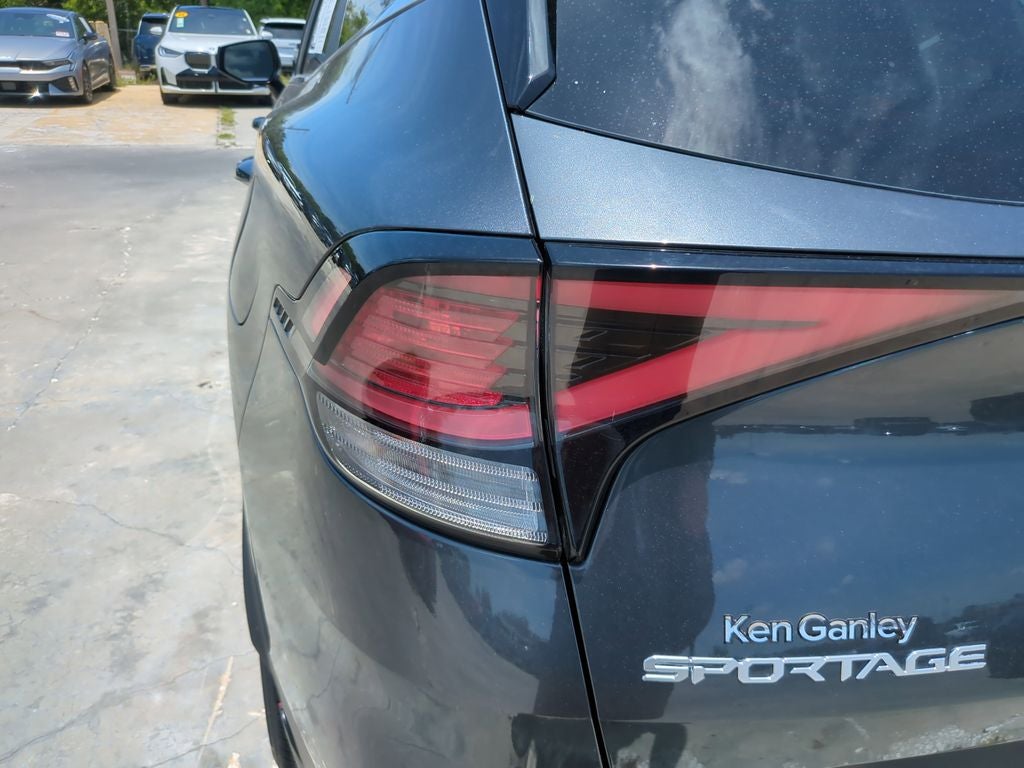 2023 Kia Sportage Hybrid LX