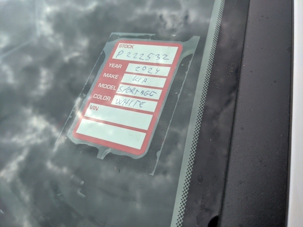 2024 Kia Sportage LX